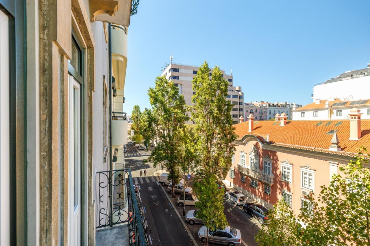 Guest Inn 3 Boutique Guest House Lisbon Bagian luar foto